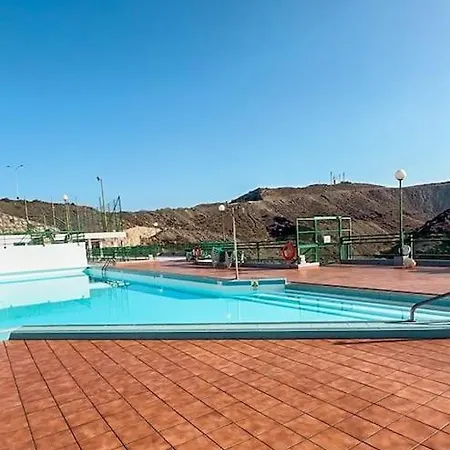 Cozy Pool&tennis Appartement *